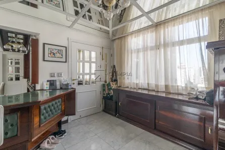 Apartamento com 3 Quartos para alugar, 210m² no Cerqueira César, São Paulo