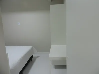 Apartamento com 1 Quarto para alugar, 38m² no Canasvieiras, Florianópolis