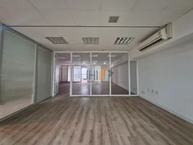 Sala Comercial para alugar, 300m² no Consolação, São Paulo