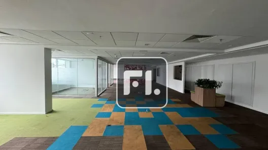 Sala Comercial para alugar, 394m² no Vila Nova Conceição, São Paulo
