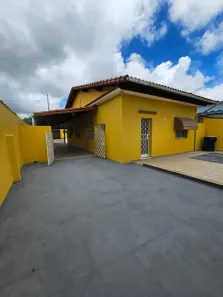 Casa com 3 Quartos para alugar, 660m² no Campo Grande, Rio de Janeiro