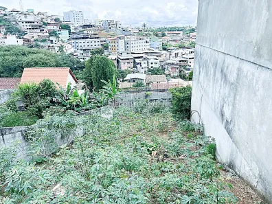 Lote/Terreno à venda, 294m² no São Pedro, Juiz de Fora