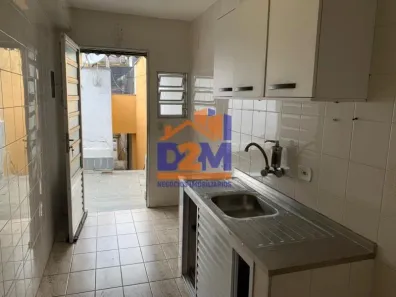 Casa com 1 Quarto para alugar, 28m² no Vila Yara, Osasco