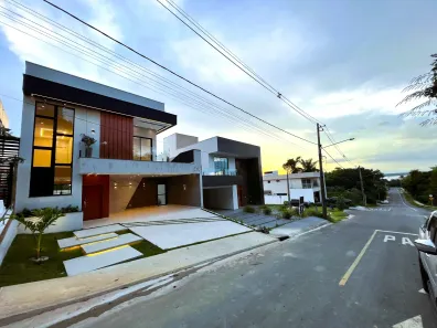 Casa de Condomínio com 4 Quartos à venda, 250m² no Ponta Negra, Manaus