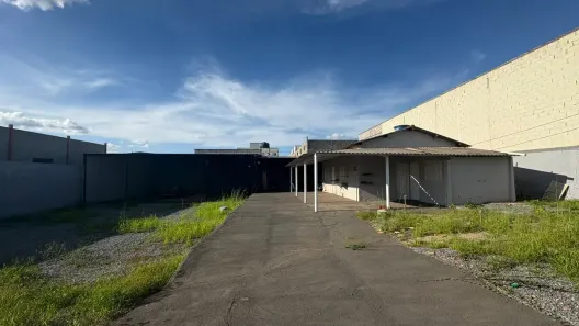 Casa com 3 Quartos à venda, 1200m² no Residencial Santa Edwiges, Senador Canedo