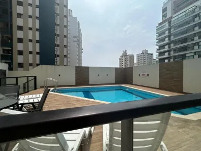 Apartamento com 3 Quartos à venda, 90m² no Centro, Florianópolis