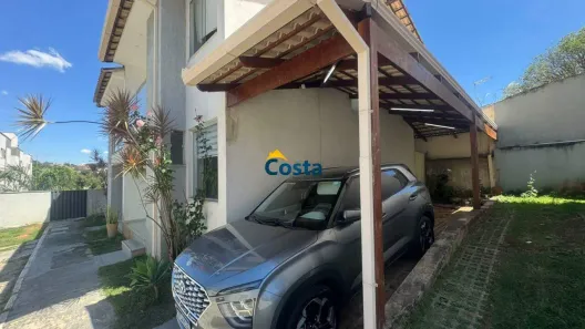 Casa com 3 Quartos à venda, 110m² no Bom Retiro, Betim