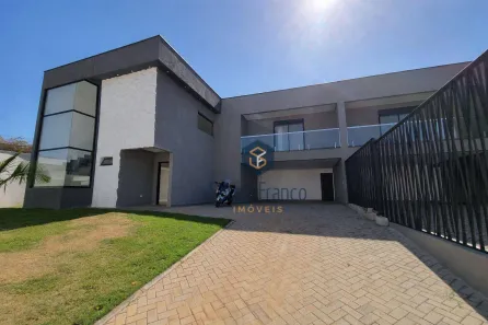 Sobrado com 3 Quartos à venda, 220m² no Vila Nova Socorro, Mogi das Cruzes