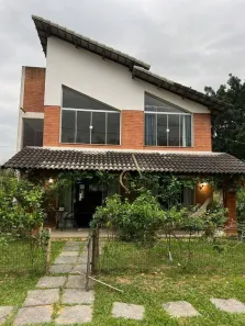 Fazenda/Sítio com 5 Quartos à venda, 600m² no Tinguá, Nova Iguaçu