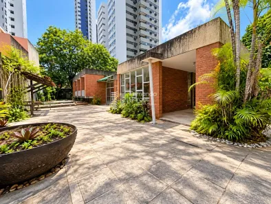 Casa com 5 Quartos à venda, 410m² no Casa Forte, Recife