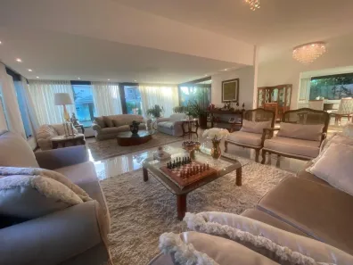 Casa de Condomínio com 3 Quartos à venda, 360m² no Célula Mater, Cabo Frio