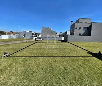 Lote/Terreno à venda, 180m² no Xaxim, Curitiba