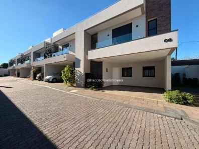 Casa de Condomínio com 3 Quartos à venda, 134m² no Centro, Cascavel