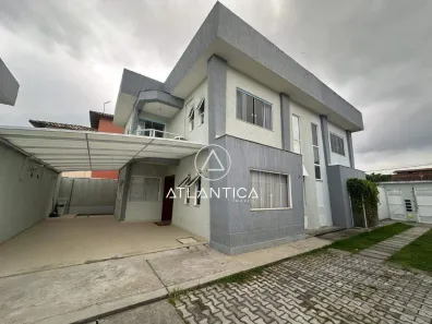 Casa com 3 Quartos à venda, 107m² no Extensão do Bosque, Rio das Ostras