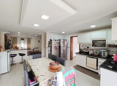 Casa com 3 Quartos à venda, 308m² no Partenon, Porto Alegre