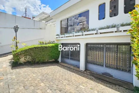 Casa com 3 Quartos à venda, 272m² no Saúde, São Paulo
