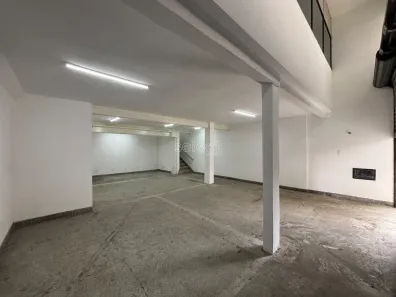 Ponto Comercial para alugar, 332m² no Centro, Juiz de Fora
