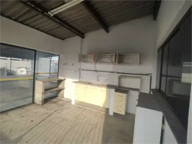 Sala Comercial para alugar, 134m² no Vila Firmiano Pinto, São Paulo