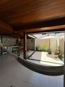 Casa com 3 Quartos à venda, 180m² no Morada de Laranjeiras, Serra