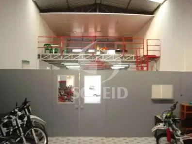 Galpão/Depósito/Armazém para alugar, 300m² no Vila Nair, São Paulo