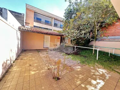 Casa com 6 Quartos para alugar, 261m² no Vila Homero Thon, Santo André
