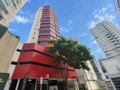Apartamento com 2 Quartos para alugar, 75m² no Centro, Balneário Camboriú