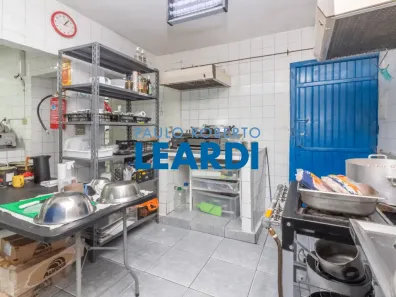 Casa com 1 Quarto à venda, 196m² no Sumaré, São Paulo