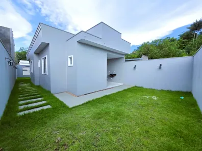 Casa de Condomínio com 3 Quartos à venda, 200m² no Tarumã, Manaus