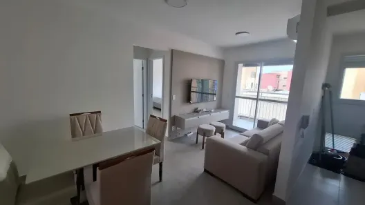 Apartamento com 2 Quartos para alugar, 57m² no Centro, Campinas