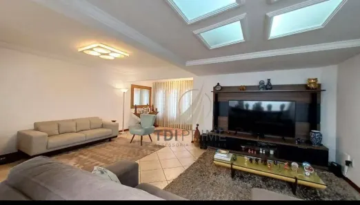 Sobrado com 3 Quartos à venda, 343m² no Olímpico, São Caetano do Sul