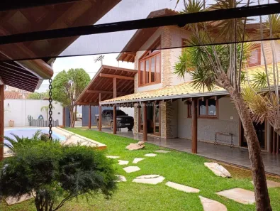 Casa com 3 Quartos à venda, 428m² no Olinda, Uberaba