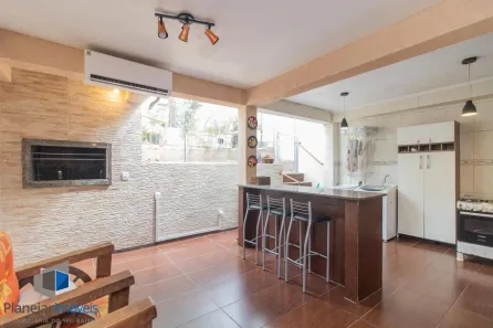 Casa de Condomínio com 3 Quartos à venda, 156m² no Santo Antônio, Porto Alegre