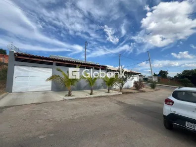 Casa com 2 Quartos à venda, 47m² no Jaraguá, Montes Claros
