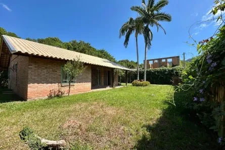 Casa com 3 Quartos para alugar, 100m² no Lagoa da Conceição, Florianópolis