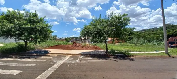 Lote/Terreno à venda, 250m² no Residencial Ravena, Araraquara