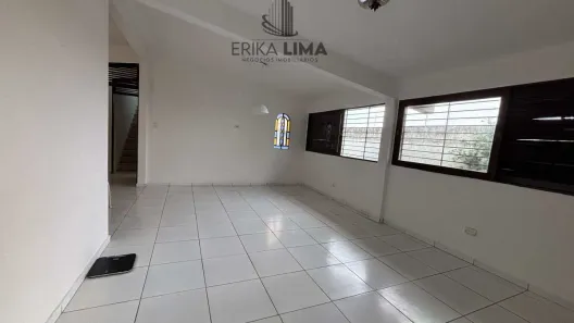 Casa com 3 Quartos para alugar, 160m² no Bongi, Recife