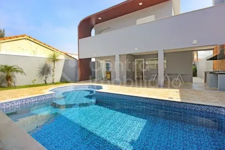 Casa com 4 Quartos à venda, 184m² no Balneario Arpoador, Peruíbe