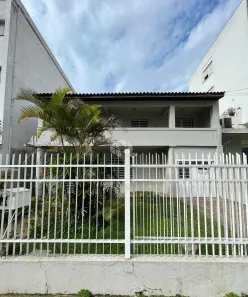 Casa com 4 Quartos à venda, 155m² no Centro, Santa Maria