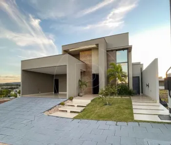 Casa com 3 Quartos à venda, 155m² no Cidade das Flores, Caldas Novas