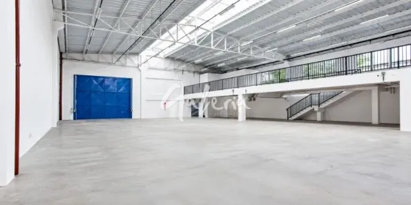 Galpão/Depósito/Armazém para alugar, 970m² no Suíssa, Ribeirão Pires