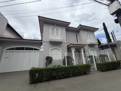 Imóvel Comercial com 4 Quartos para alugar, 550m² no Cidade Nova, Franca