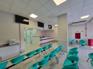 Ponto Comercial à venda, 241m² no Zona 01, Maringá