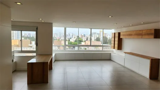 Apartamento com 3 Quartos à venda, 223m² no Paraíso do Morumbi, São Paulo