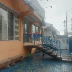 Imóvel Comercial para alugar, 500m² no Centro, Jacareí