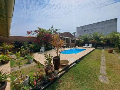 Casa com 4 Quartos à venda, 200m² no Balneário Bambuí (Ponta Negra), Maricá