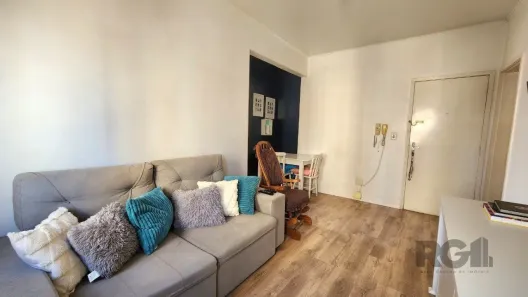 Apartamento com 2 Quartos à venda, 68m² no Centro Histórico, Porto Alegre