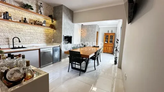Casa com 3 Quartos à venda, 250m² no Granada, Uberlândia