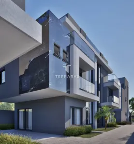 Sobrado com 3 Quartos à venda, 143m² no Novo Mundo, Curitiba
