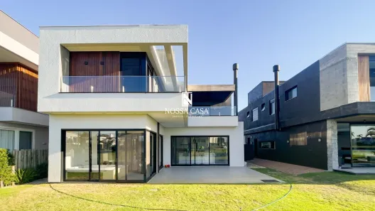 Casa de Condomínio com 4 Quartos à venda, 360m² no Torres, Torres