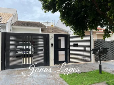 Casa com 3 Quartos à venda, 100m² no Jardim Paulista, Maringá
